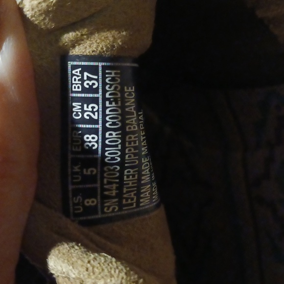 Skechers - Picture 6 of 7